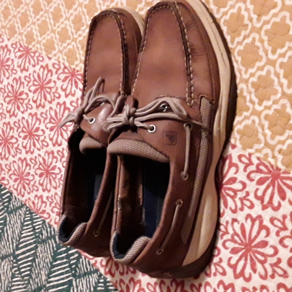 Sperry Topsider 2eye lace up Boat shoe 11M
